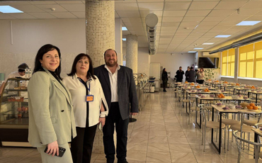 Шкільне харчування, що реалізується Міністерством освіти і науки України у співпраці з Програмою ООН.